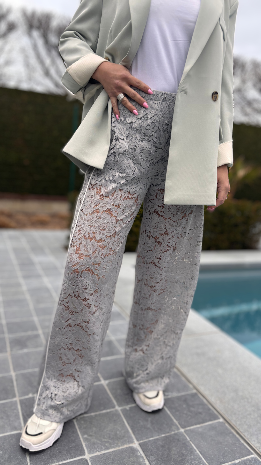 Lace pants grey