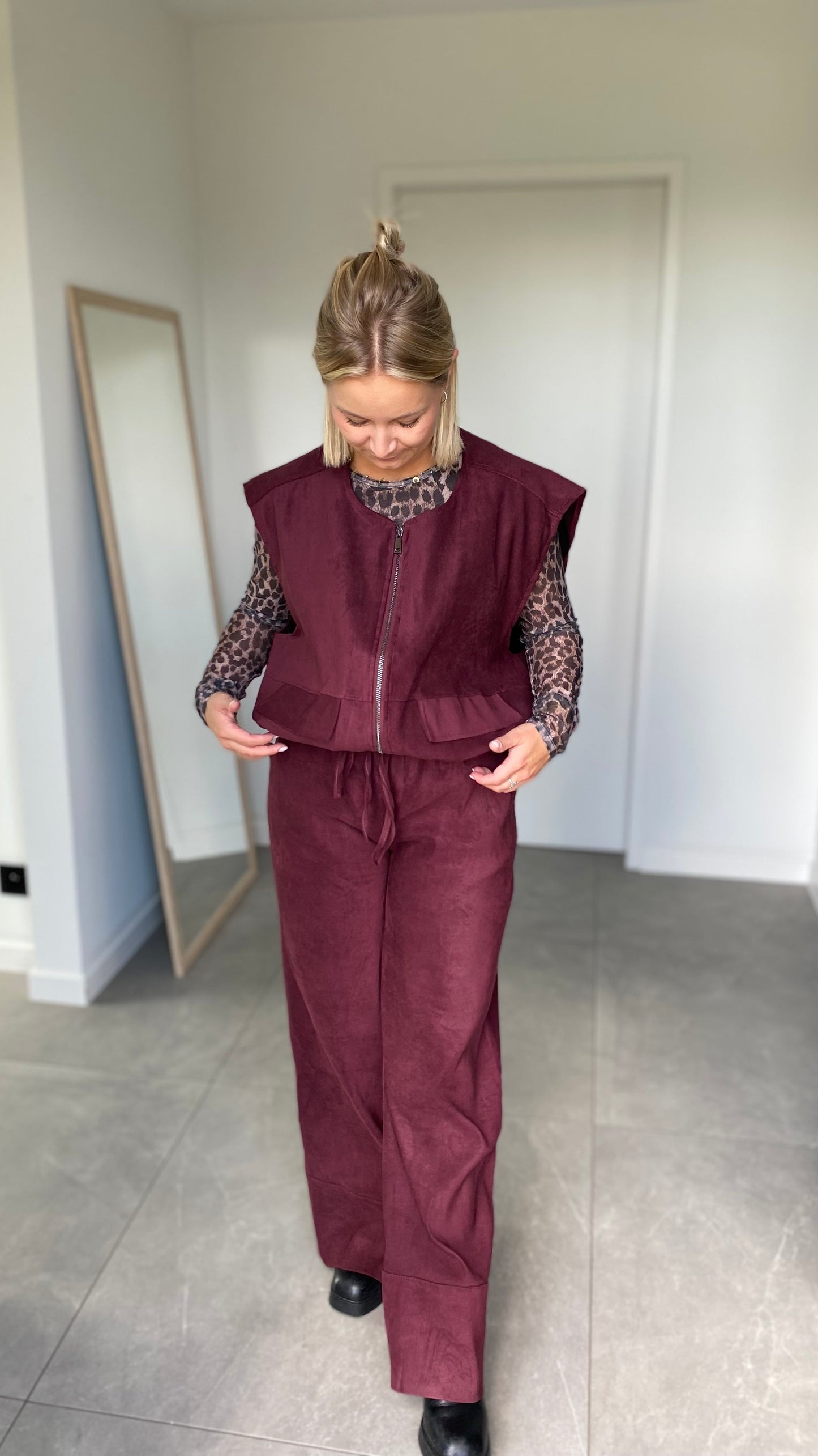 Burgundy daim trouser