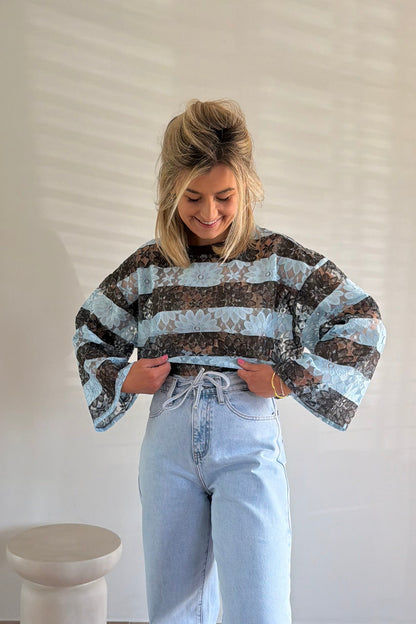 Yara lace blouse