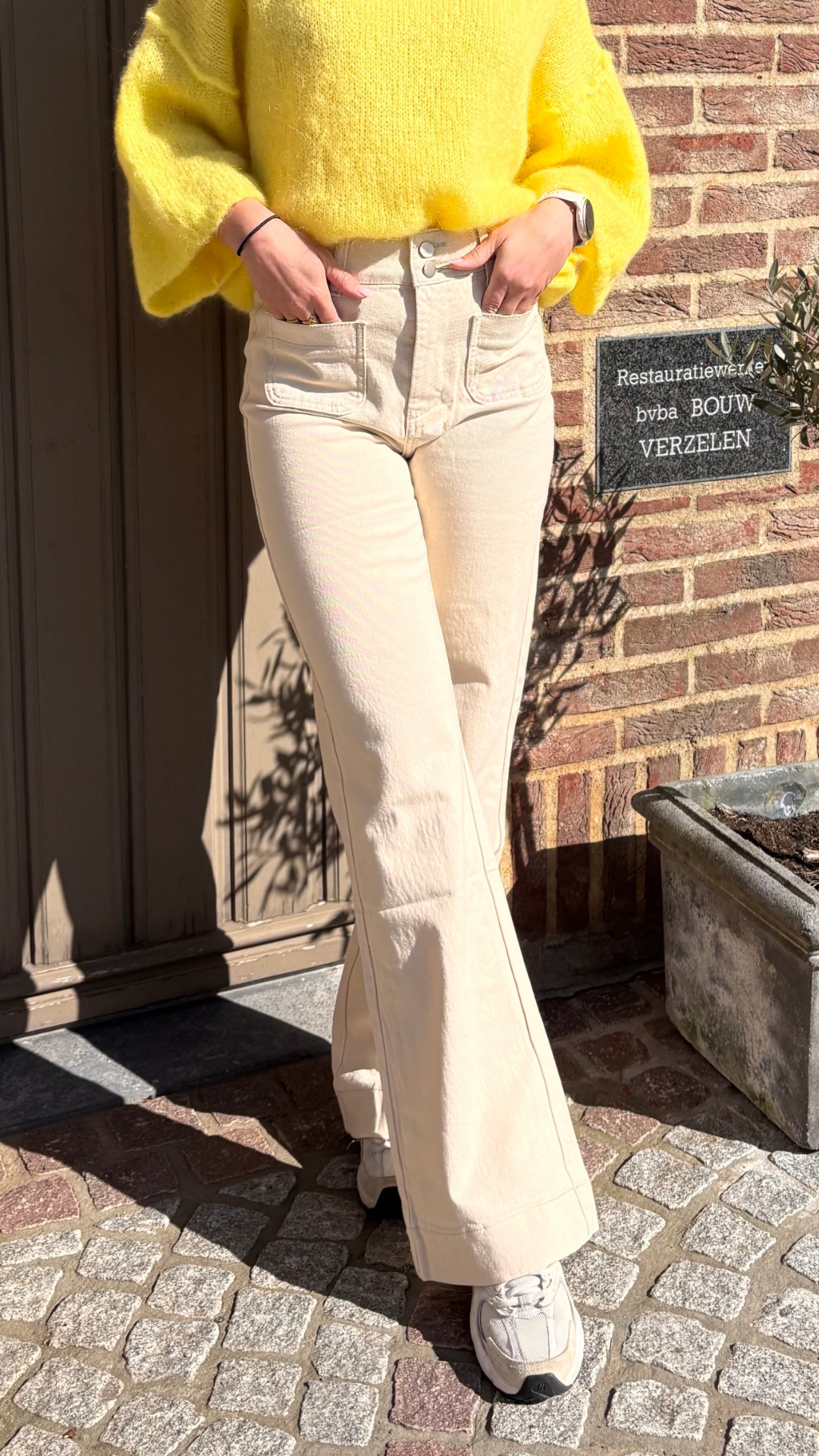 Bootcut jeans beige