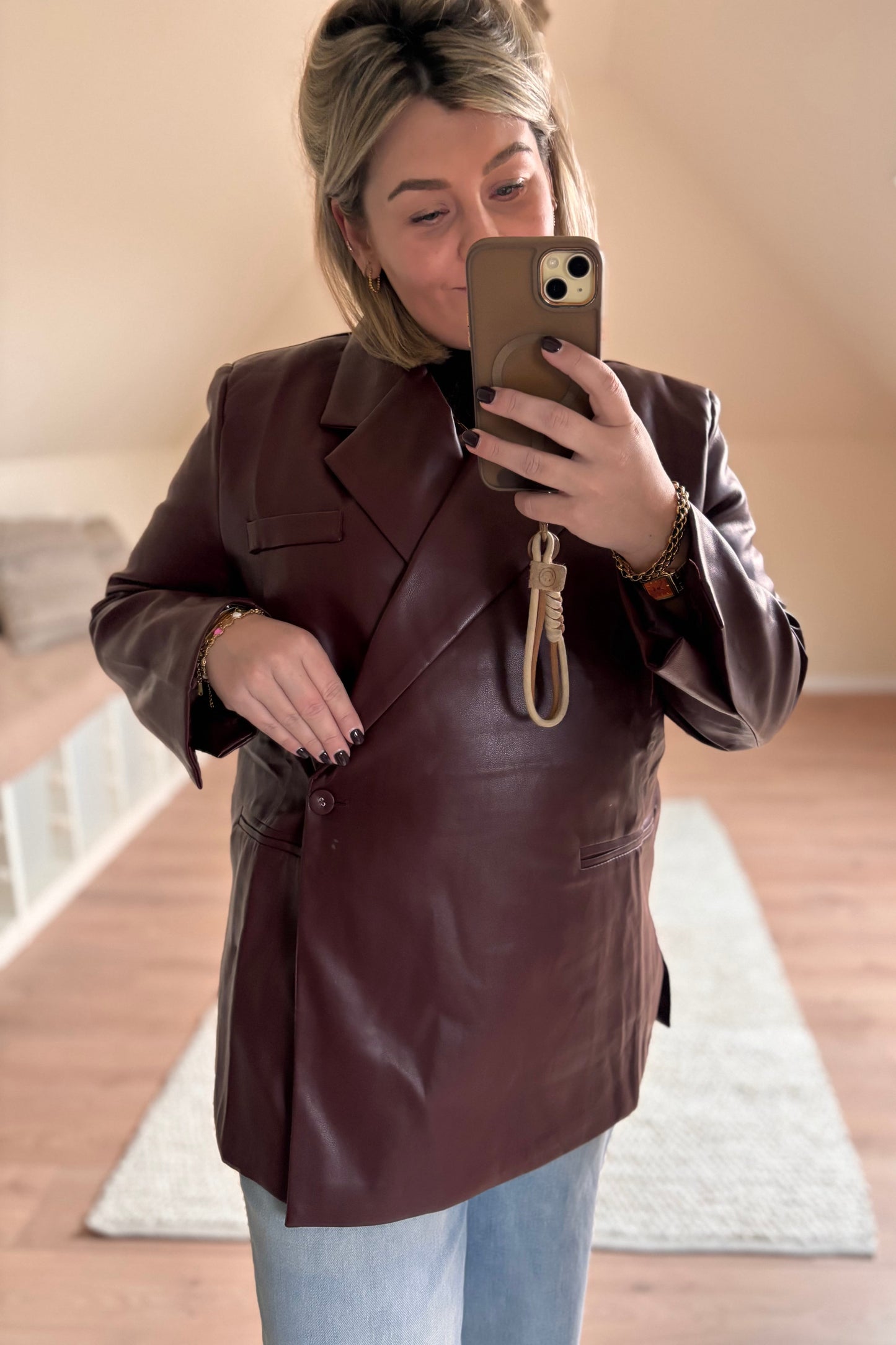 Burgundy leatherlook blazer