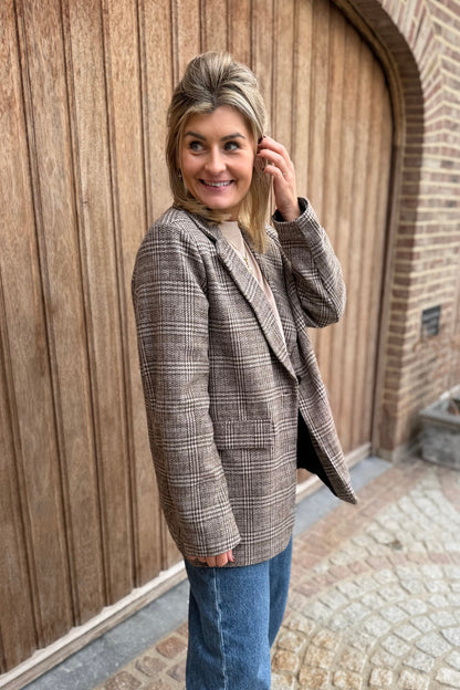 Nell blazer