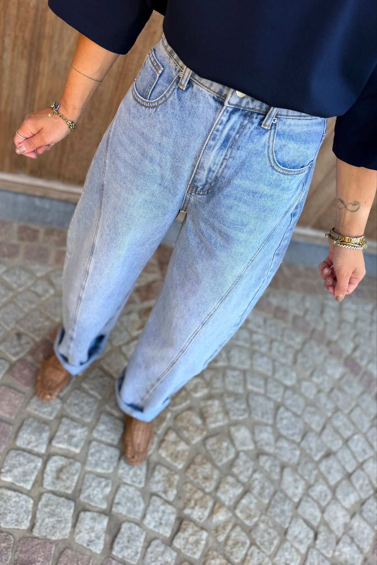 Balloon jeans