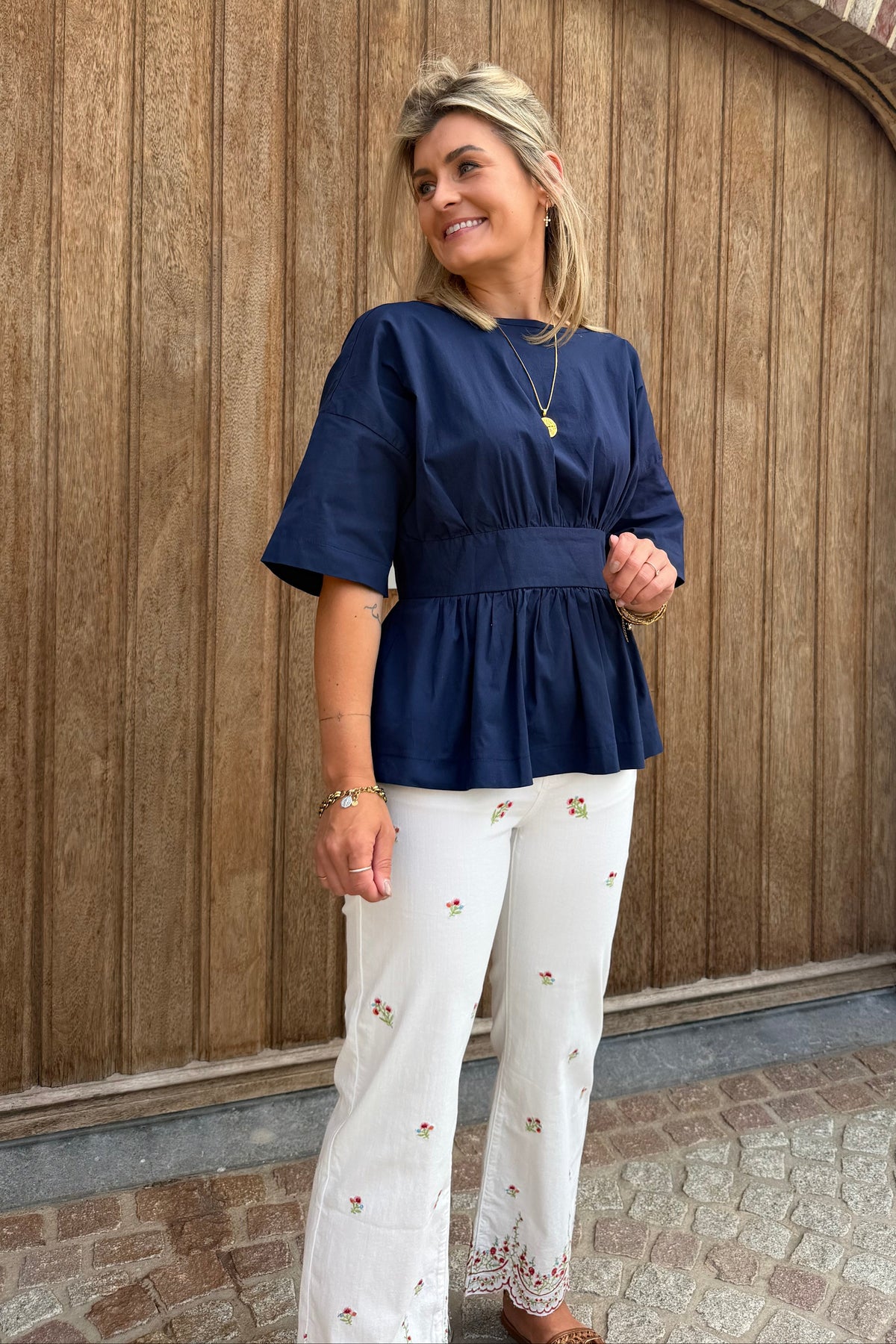 Azura Blouse open rug