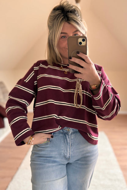 Burgundy stripe Tee