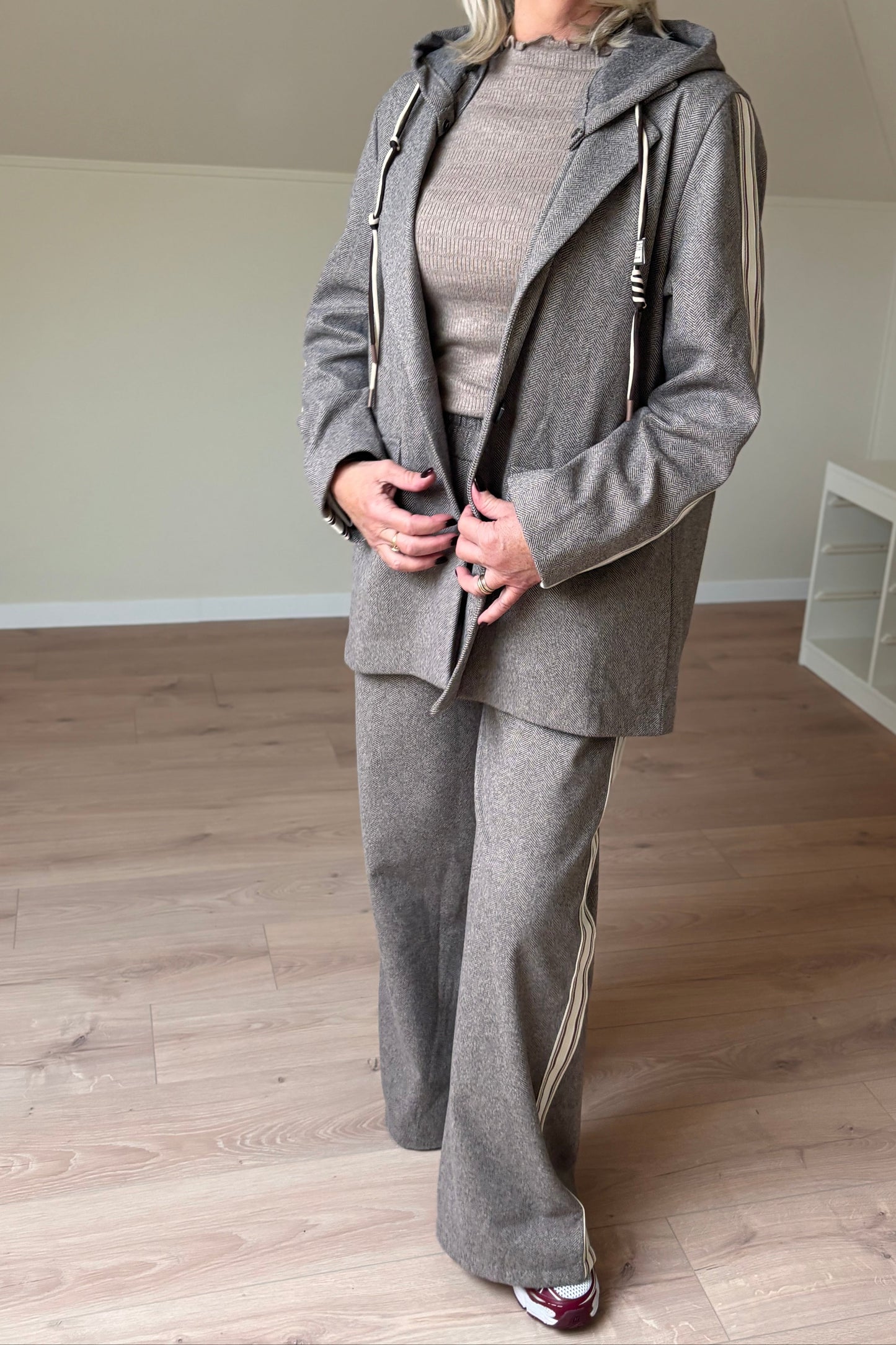 Taupe Relaxed Suit