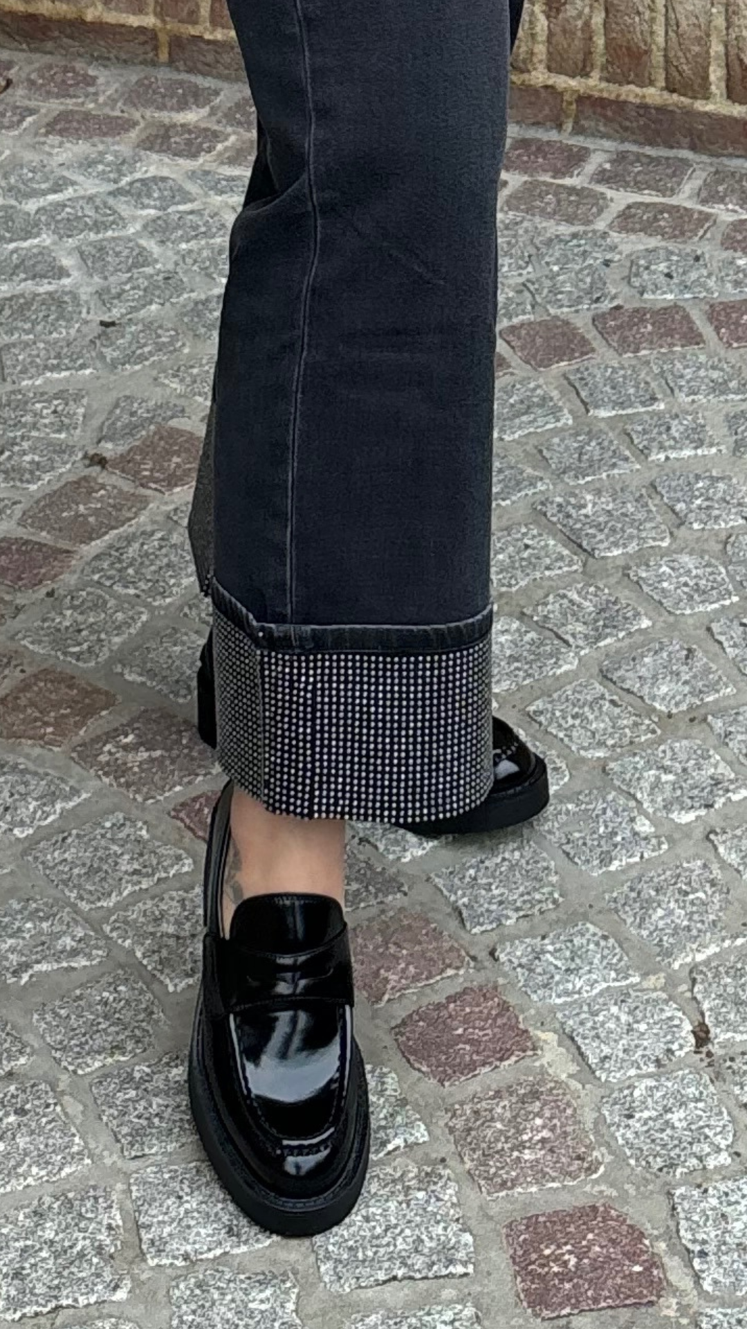 Grey jeans strass