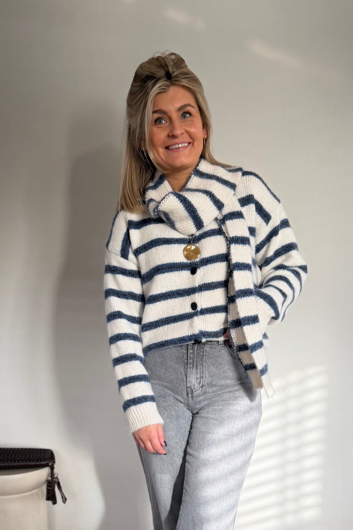 Nova Cardigan met sjaal