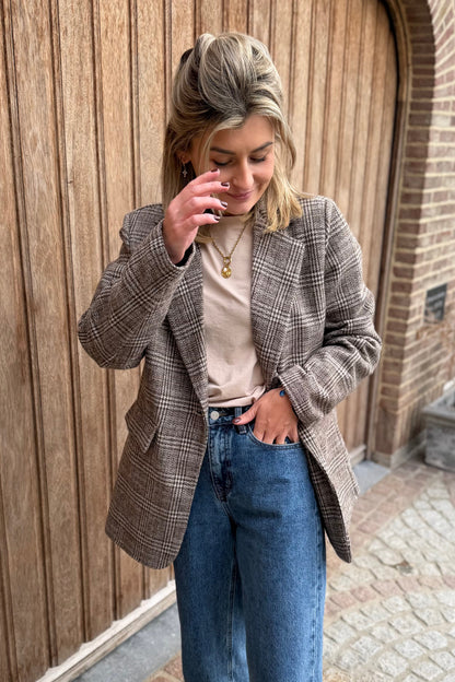 Nell blazer
