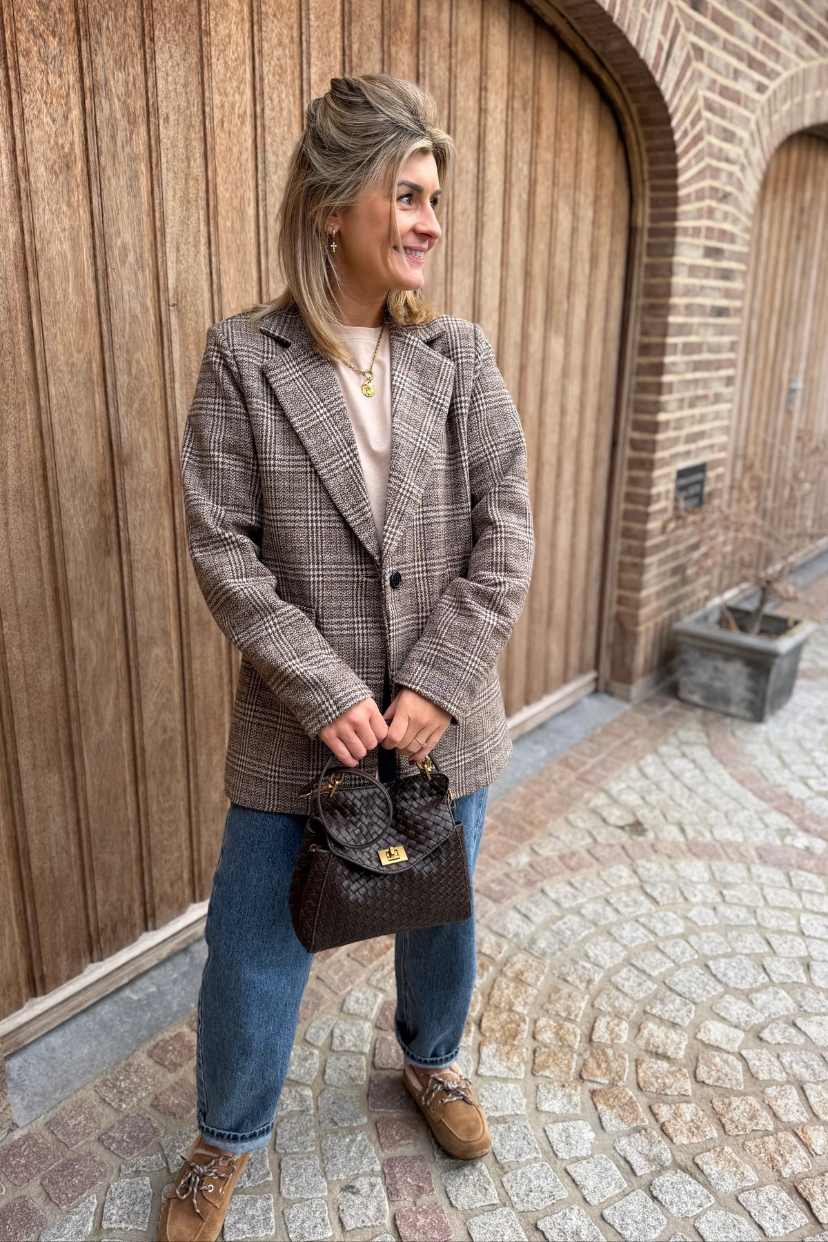 Nell blazer