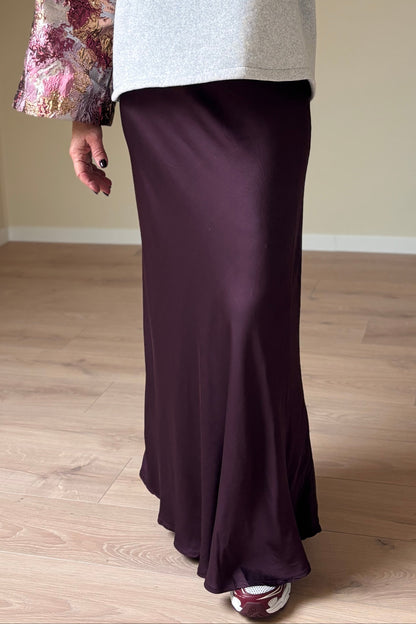 Satin Skirt Prune