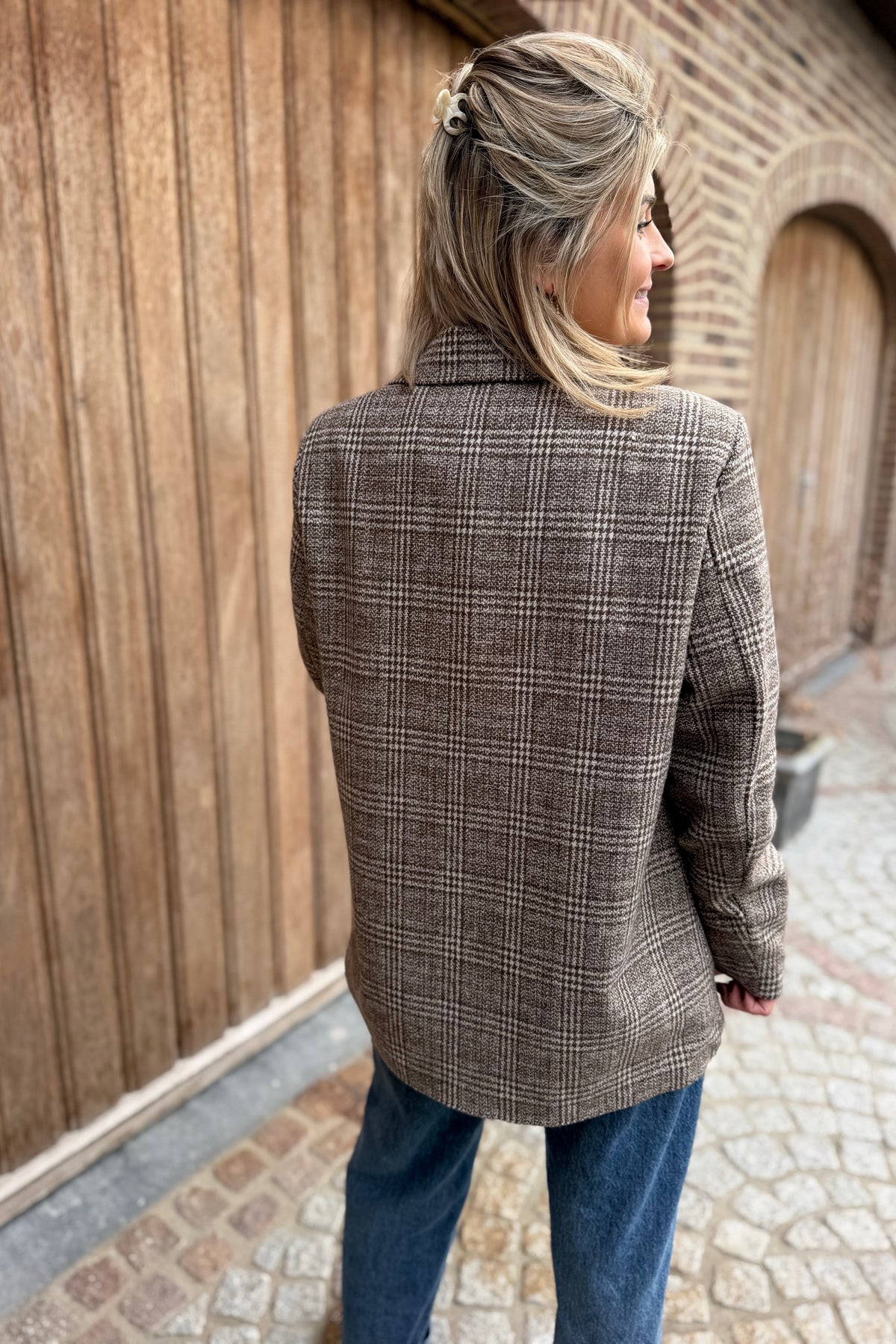 Nell blazer