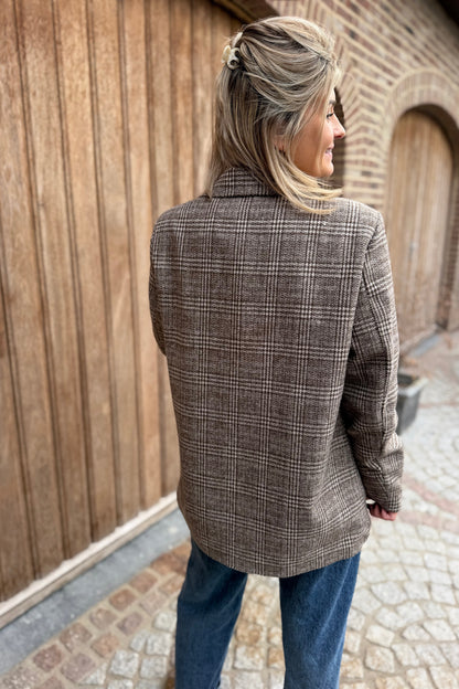 Nell blazer