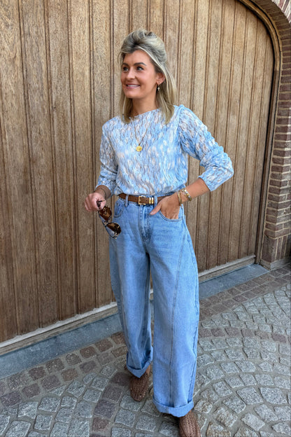 Balloon jeans