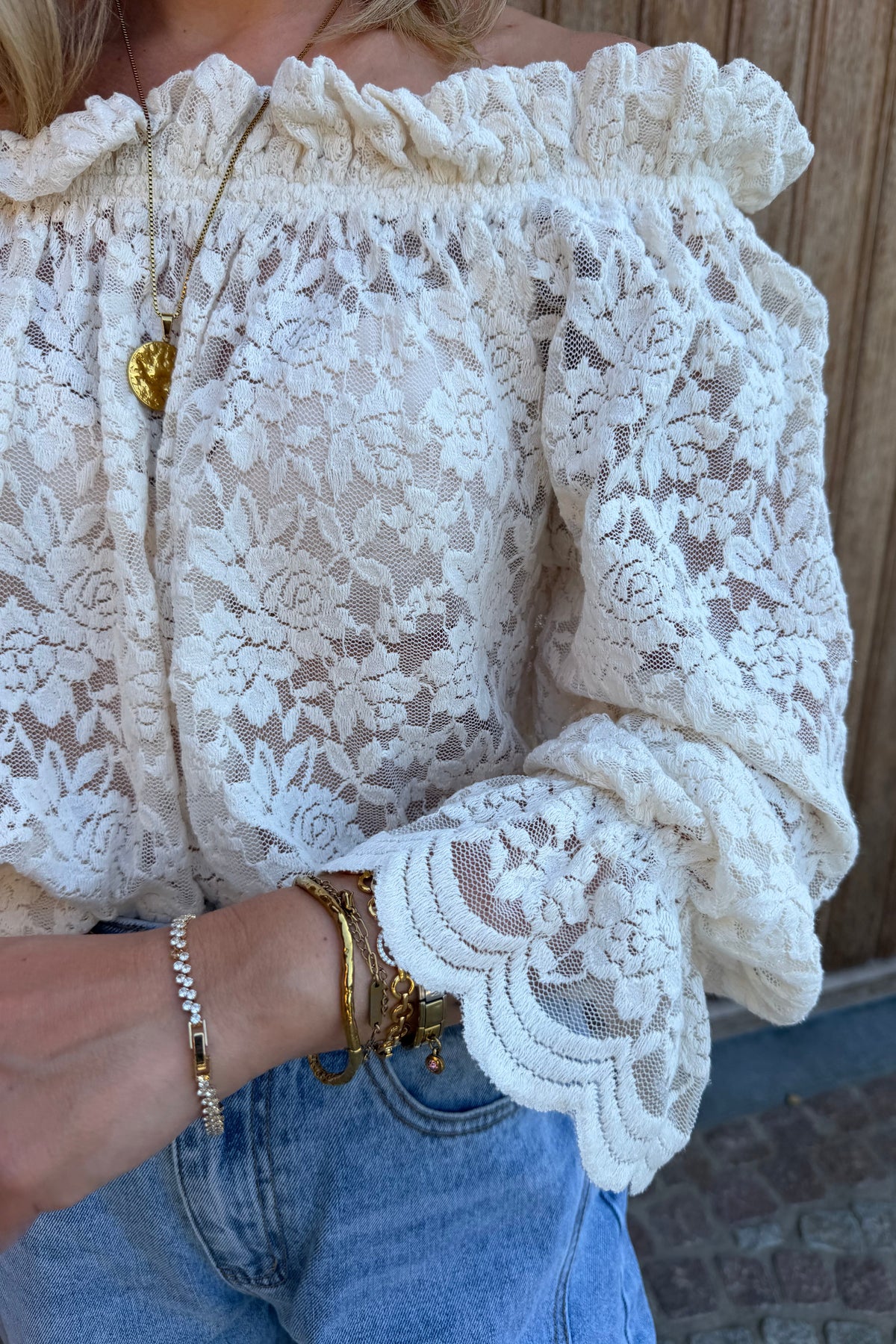 Lumi Lace top Ecru