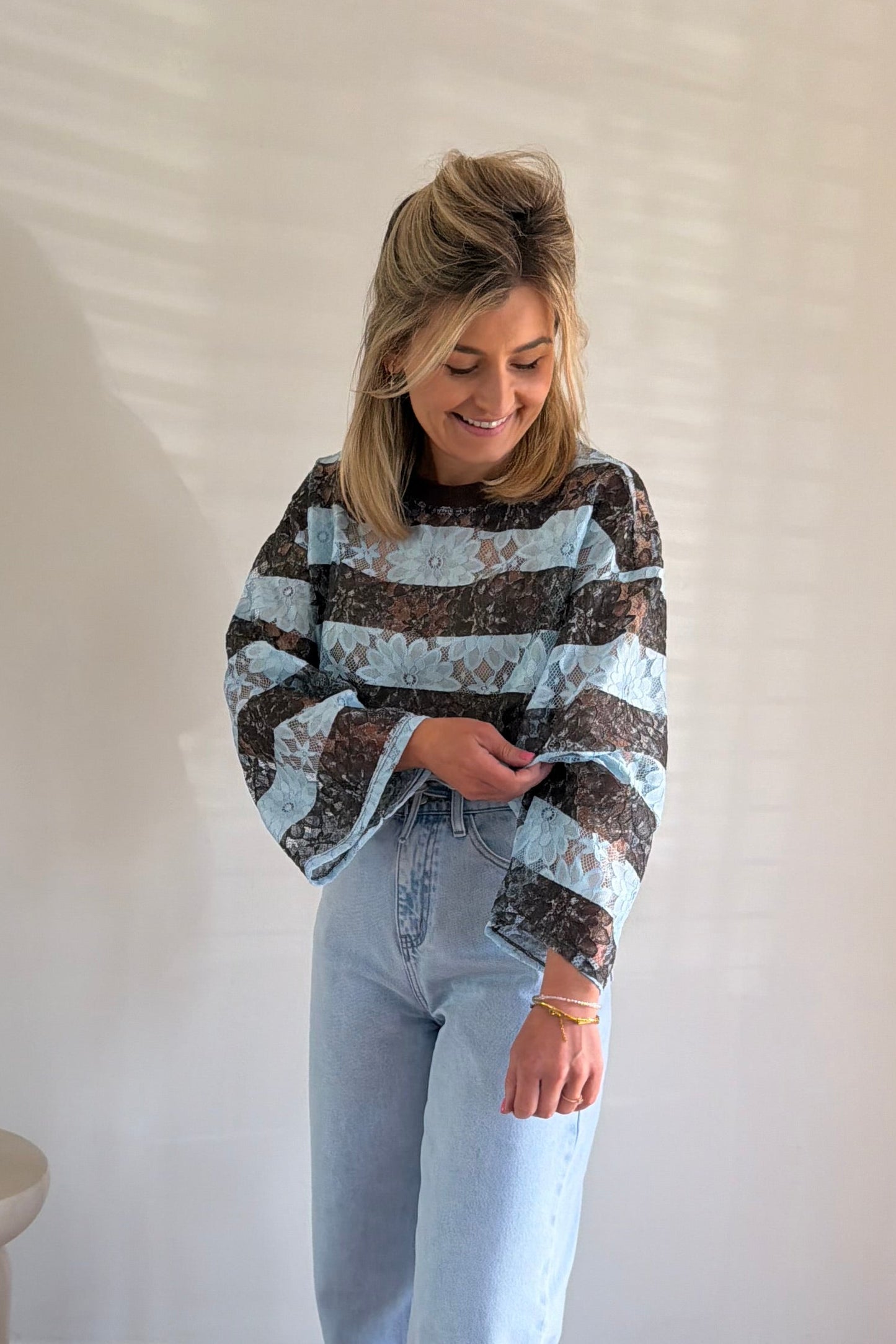 Yara lace blouse