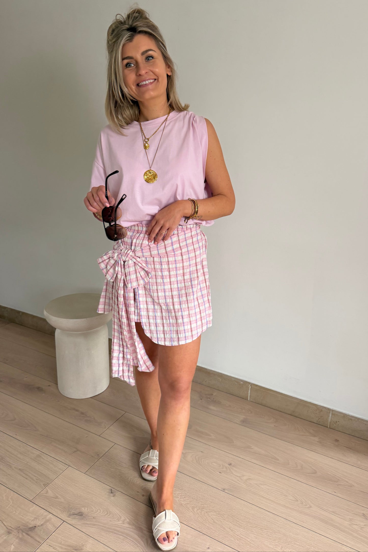Louise Skort