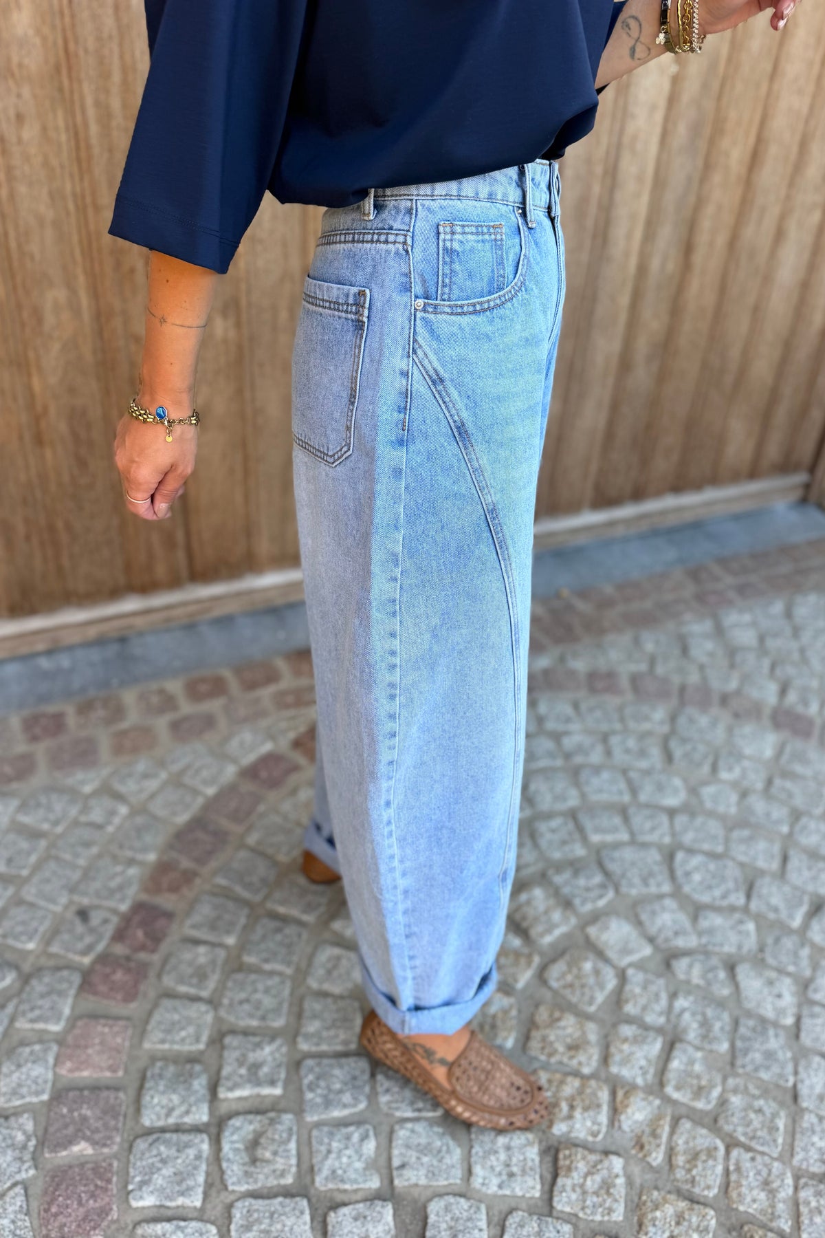 Balloon jeans