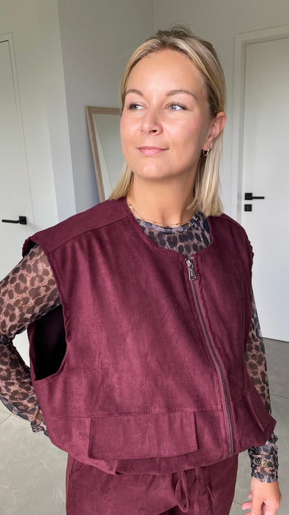 Burgundy daim vest